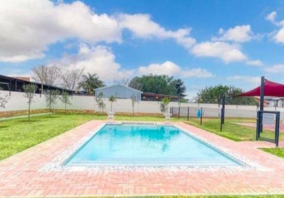 2 Bedroom Property for Sale in Benoni Gauteng