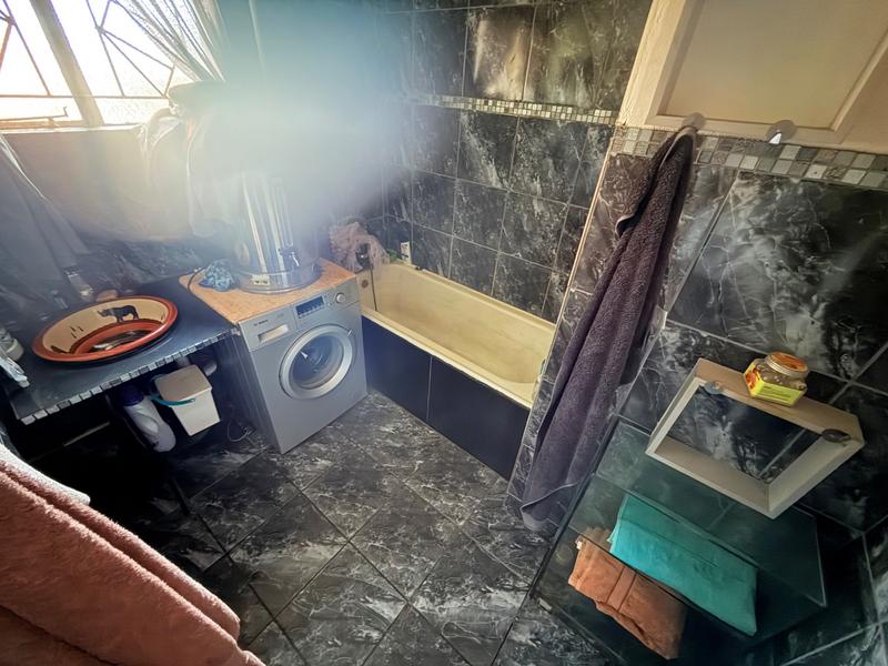 3 Bedroom Property for Sale in Vanderbijlpark CW 1 Gauteng