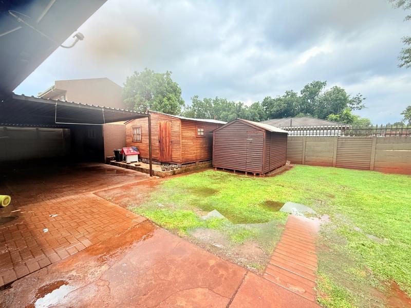 3 Bedroom Property for Sale in Vanderbijlpark CW 1 Gauteng