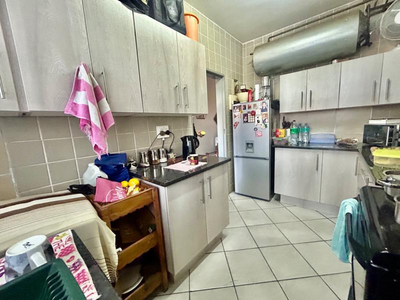 2 Bedroom Property for Sale in Vanderbijlpark CW Gauteng