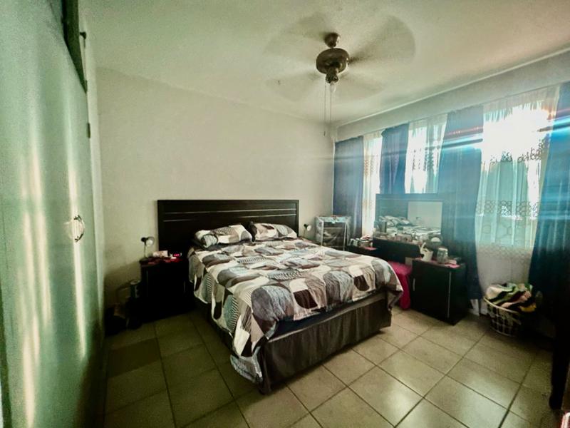 2 Bedroom Property for Sale in Vanderbijlpark CW Gauteng
