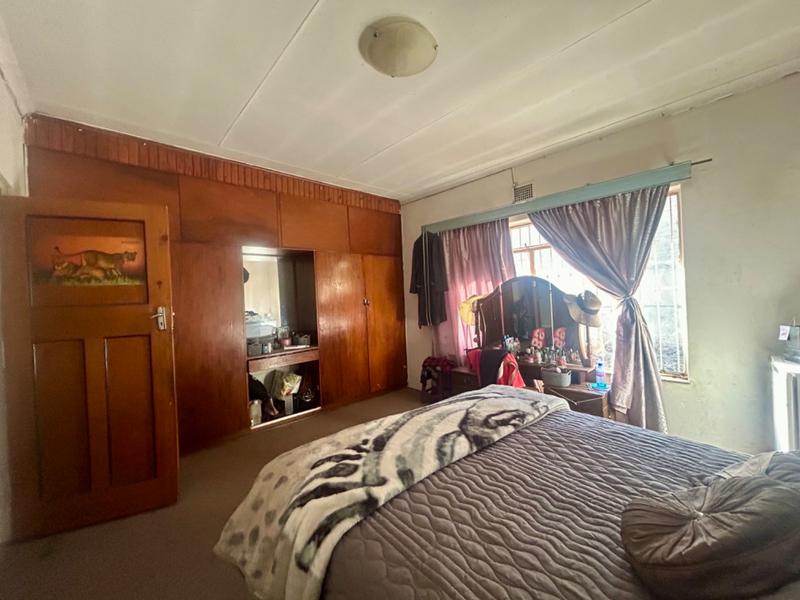 4 Bedroom Property for Sale in Vanderbijlpark CW 5 Gauteng