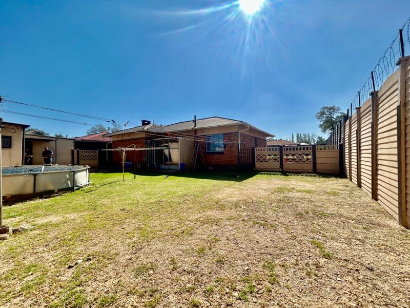 3 Bedroom Property for Sale in Vanderbijlpark Cw 6 Gauteng