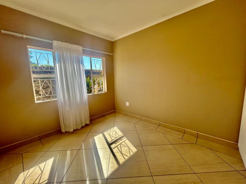 2 Bedroom Property for Sale in Vanderbijlpark SW 1 Gauteng