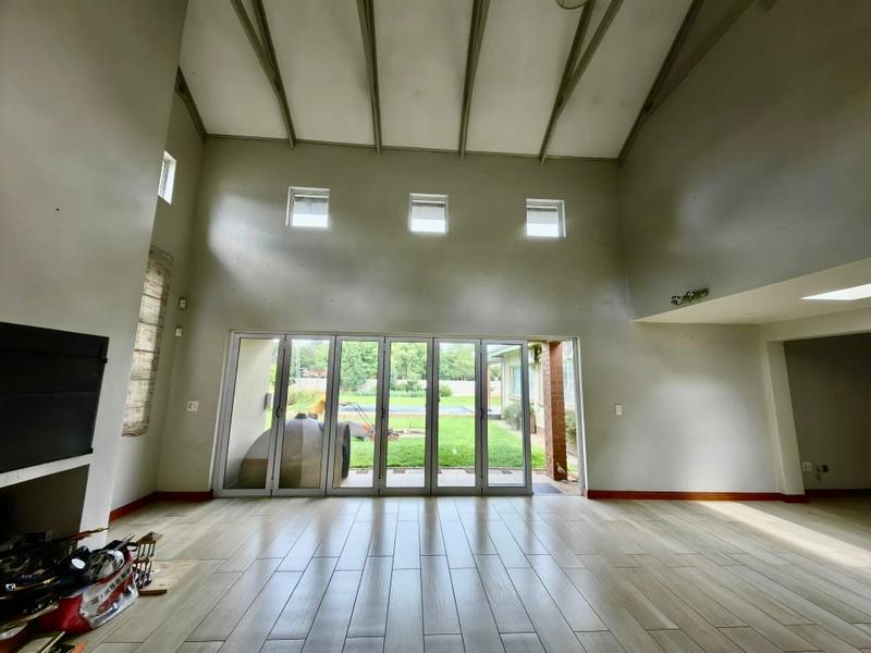 4 Bedroom Property for Sale in Vanderbijlpark SW 5 Gauteng