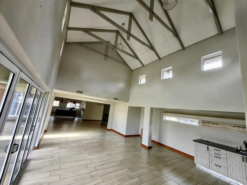 4 Bedroom Property for Sale in Vanderbijlpark SW 5 Gauteng