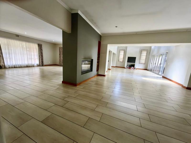 4 Bedroom Property for Sale in Vanderbijlpark SW 5 Gauteng