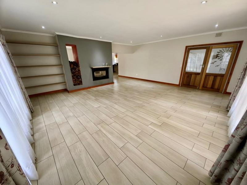 4 Bedroom Property for Sale in Vanderbijlpark SW 5 Gauteng