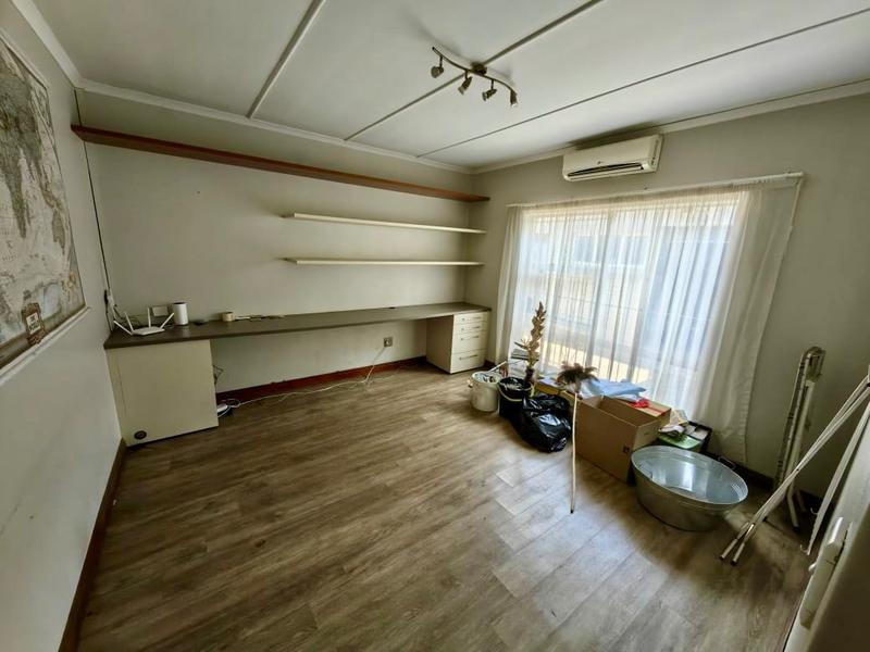 4 Bedroom Property for Sale in Vanderbijlpark SW 5 Gauteng