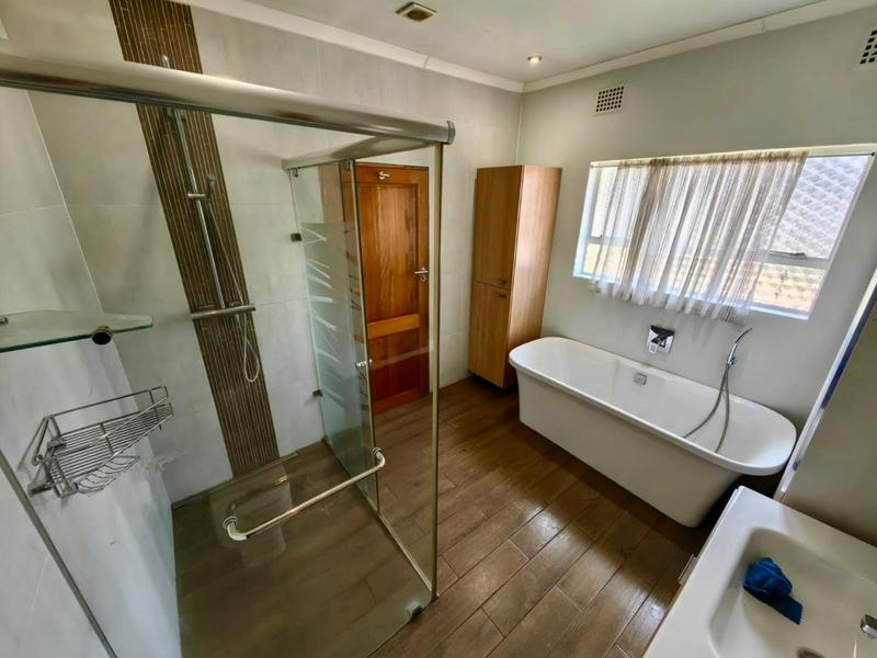 4 Bedroom Property for Sale in Vanderbijlpark SW 5 Gauteng