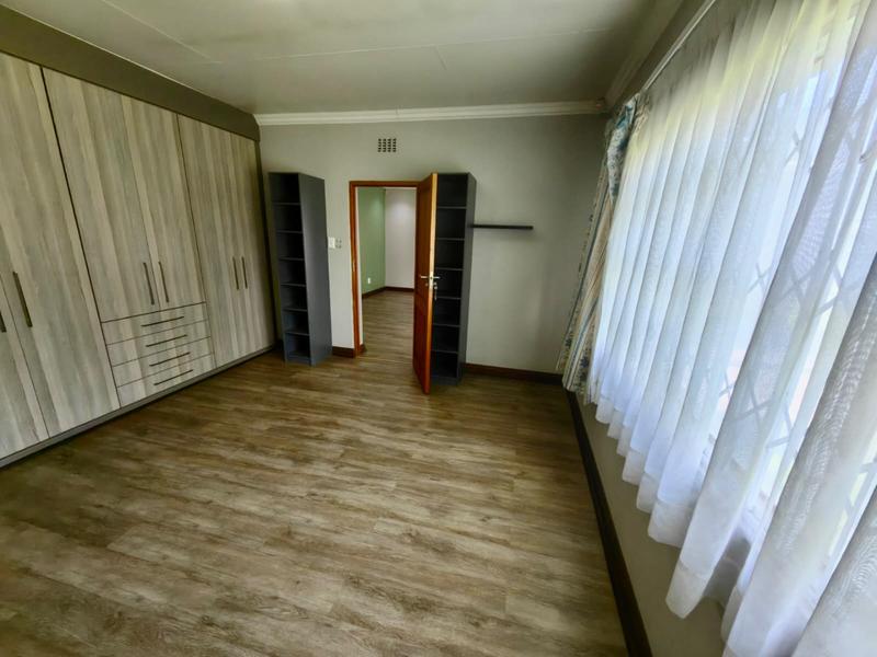 4 Bedroom Property for Sale in Vanderbijlpark SW 5 Gauteng