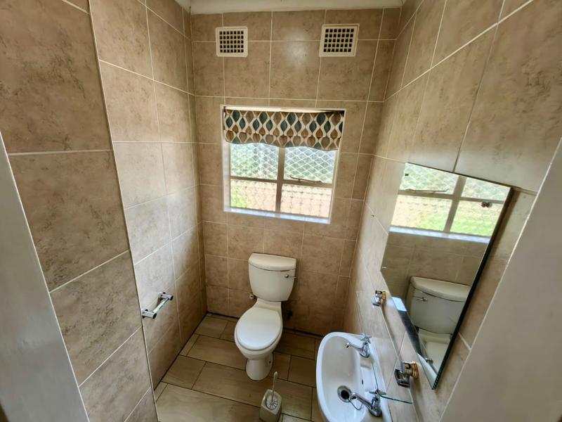 4 Bedroom Property for Sale in Vanderbijlpark SW 5 Gauteng