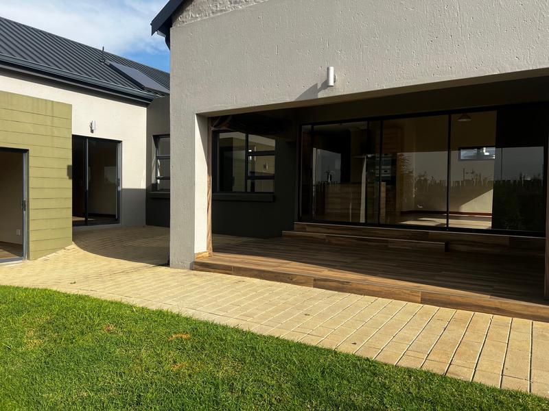 To Let 3 Bedroom Property for Rent in Midstream Meadows Gauteng