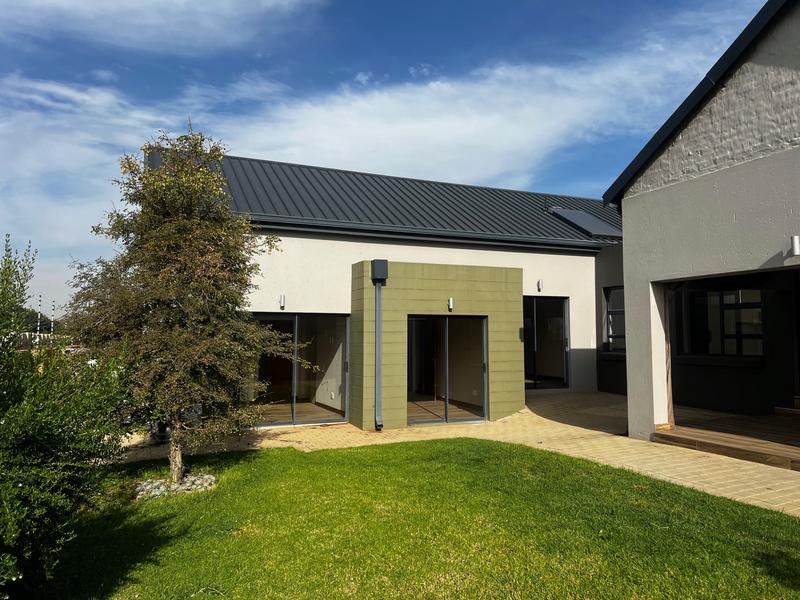 To Let 3 Bedroom Property for Rent in Midstream Meadows Gauteng
