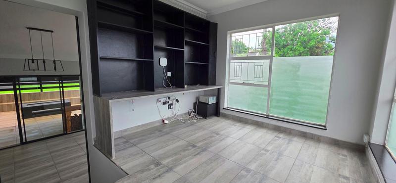 To Let 3 Bedroom Property for Rent in Rant En Dal Gauteng