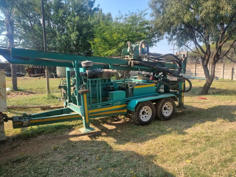 Commercial Property for Sale in Lusthof Gauteng