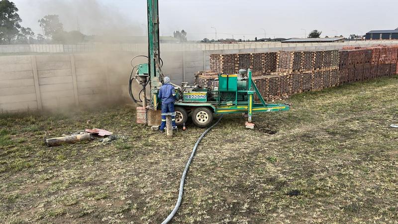 Commercial Property for Sale in Lusthof Gauteng