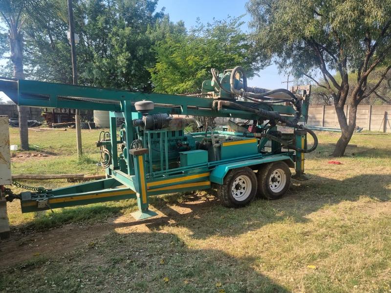 Commercial Property for Sale in Lusthof Gauteng