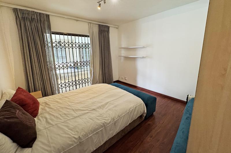 To Let 4 Bedroom Property for Rent in Benmore Gardens Gauteng