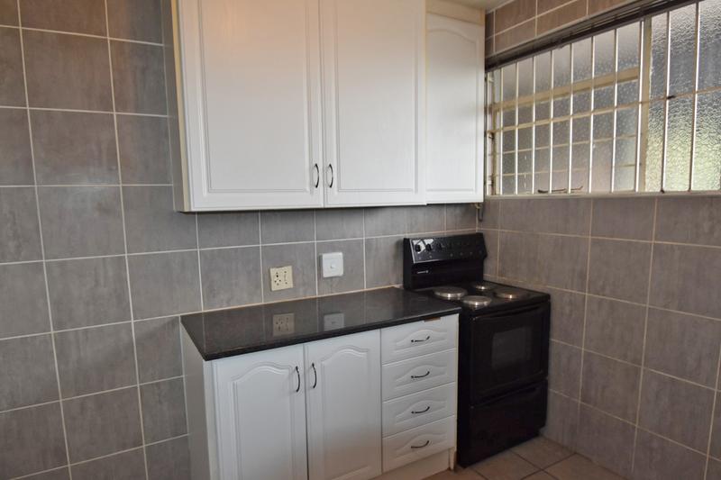 1 Bedroom Property for Sale in Sandringham Gauteng