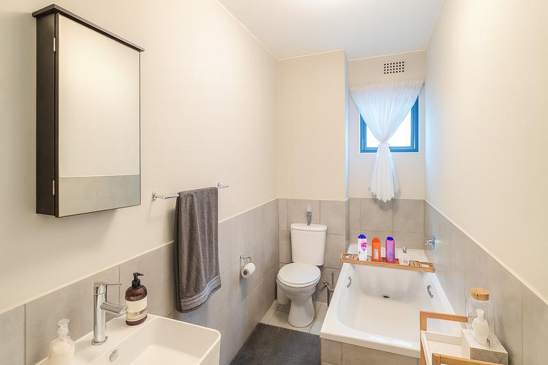 To Let 2 Bedroom Property for Rent in Clubview Gauteng