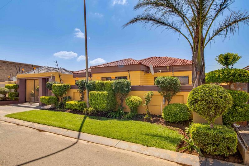 3 Bedroom Property for Sale in Dobsonville Gauteng