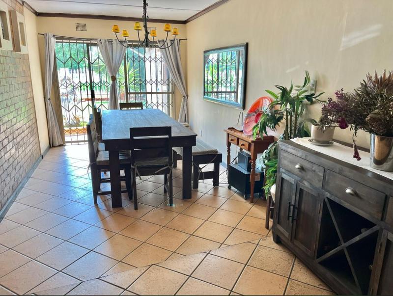 5 Bedroom Property for Sale in Cinderella Gauteng