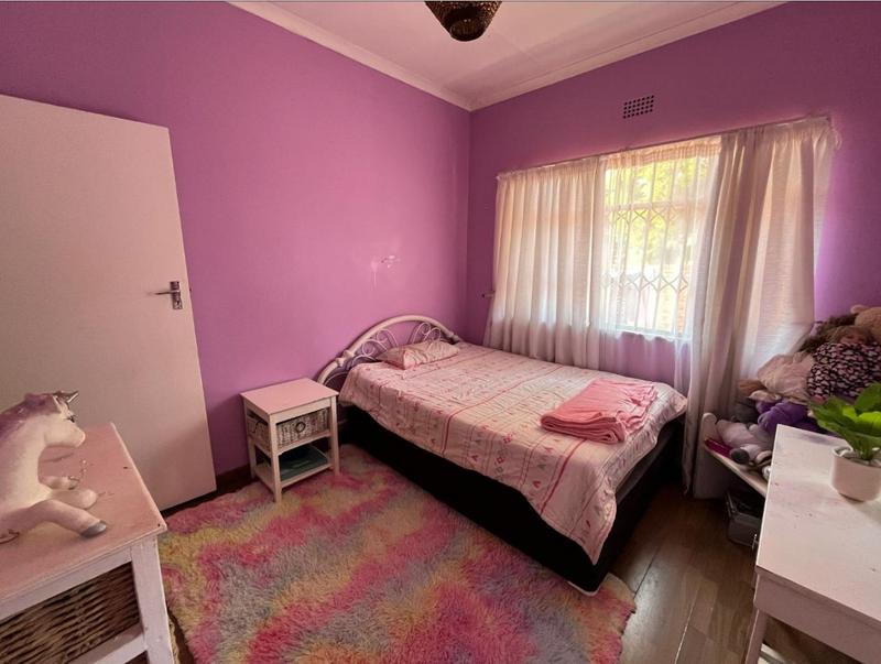 5 Bedroom Property for Sale in Cinderella Gauteng