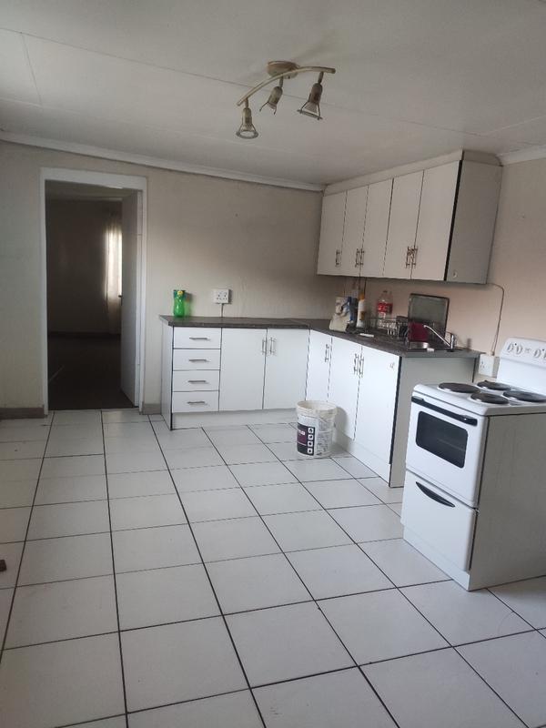 To Let 1 Bedroom Property for Rent in Primrose Gauteng