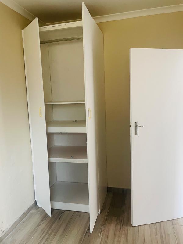 To Let 1 Bedroom Property for Rent in Primrose Gauteng