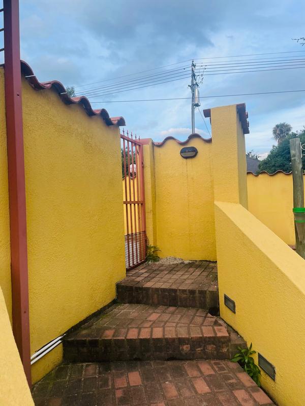 To Let 1 Bedroom Property for Rent in Primrose Gauteng