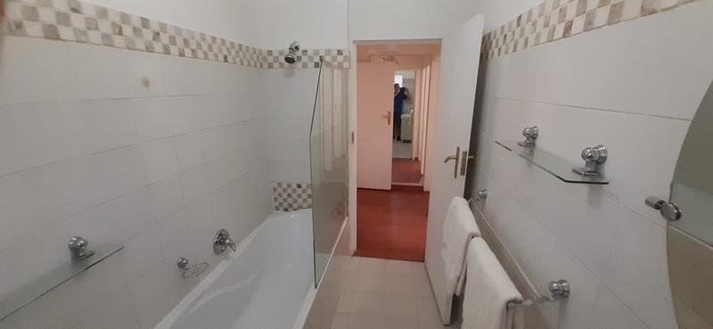 To Let 2 Bedroom Property for Rent in Rivonia Gauteng