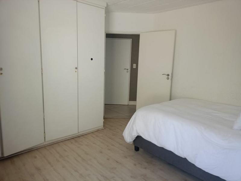 2 Bedroom Property for Sale in Sandown Gauteng