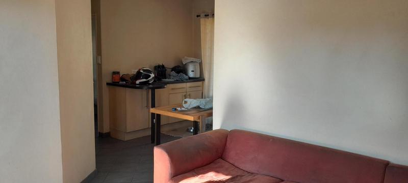 To Let 2 Bedroom Property for Rent in Rooihuiskraal North Gauteng