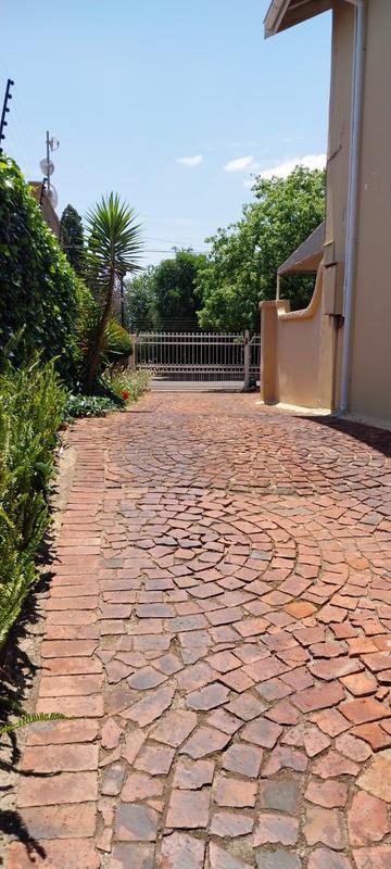 2 Bedroom Property for Sale in Primrose Hill Gauteng