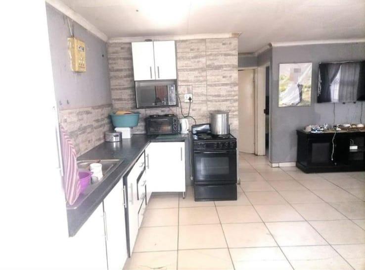 10 Bedroom Property for Sale in Soshanguve South Gauteng
