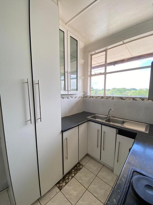2 Bedroom Property for Sale in Florida Gauteng