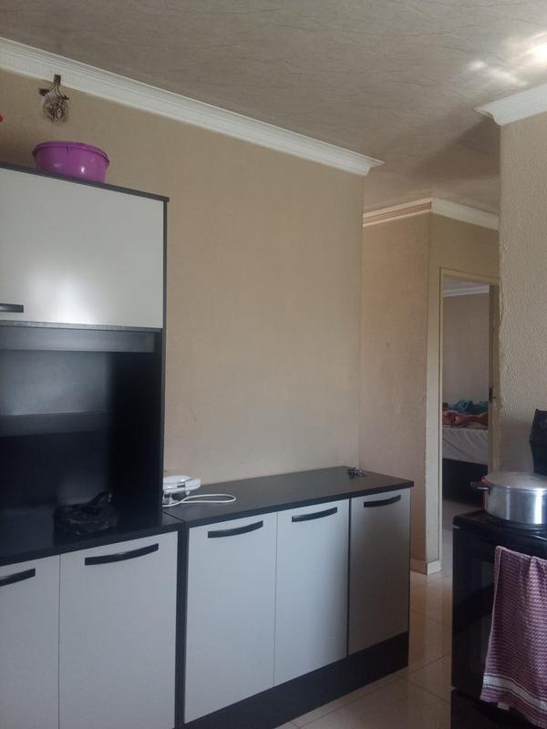 2 Bedroom Property for Sale in Palm Springs Gauteng