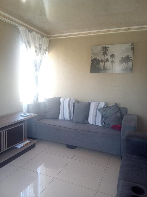 2 Bedroom Property for Sale in Palm Springs Gauteng