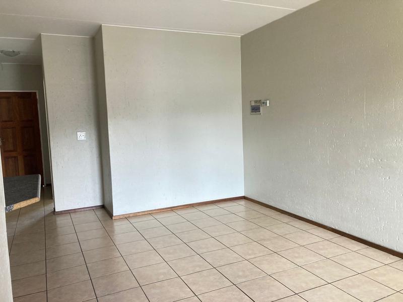 2 Bedroom Property for Sale in Comet Gauteng