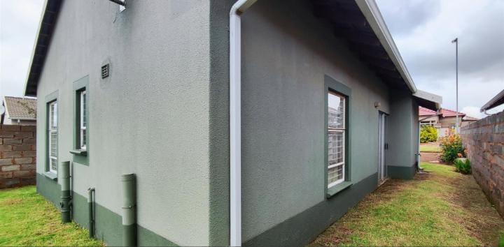 3 Bedroom Property for Sale in Salfin Gauteng