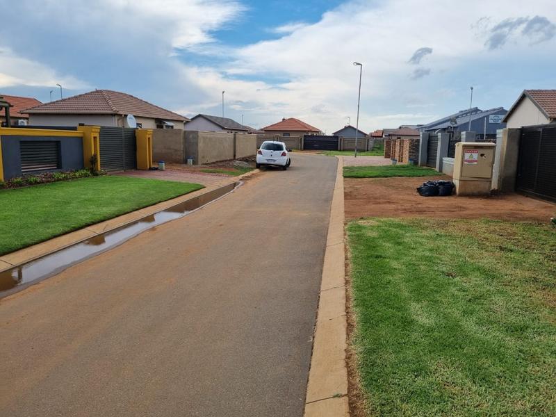 3 Bedroom Property for Sale in Windmill Park Gauteng
