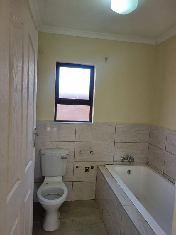 3 Bedroom Property for Sale in Windmill Park Gauteng