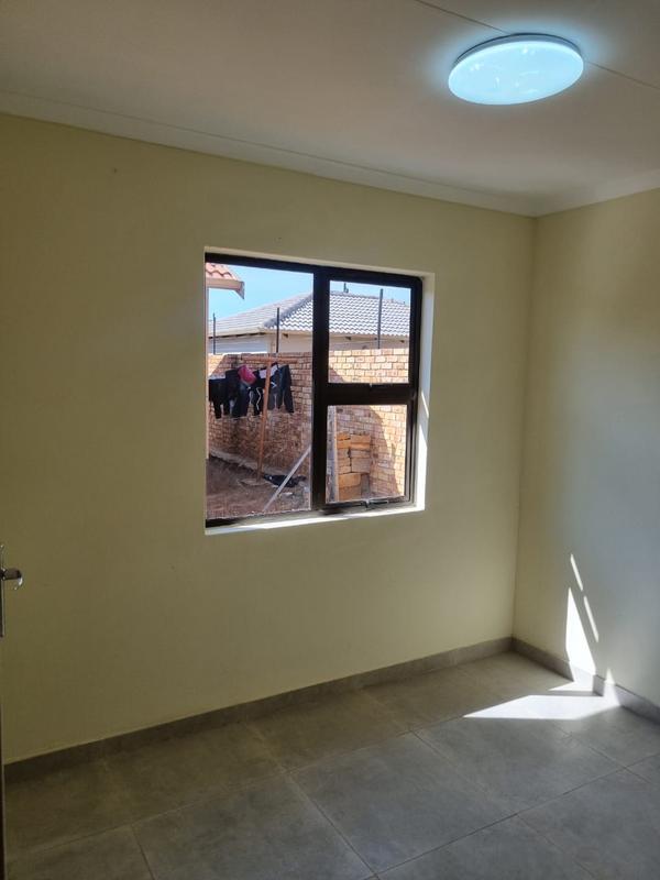 3 Bedroom Property for Sale in Windmill Park Gauteng