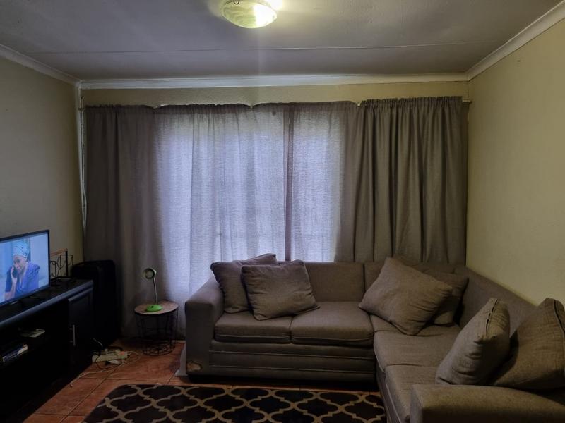 3 Bedroom Property for Sale in Roodekop Gauteng