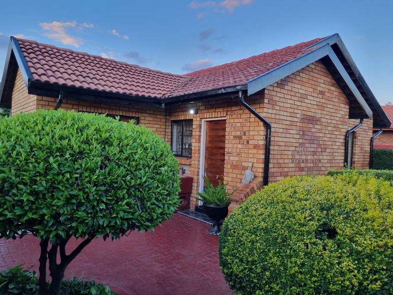 3 Bedroom Property for Sale in Spruit View Gauteng