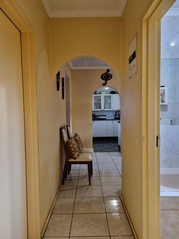 3 Bedroom Property for Sale in Spruit View Gauteng