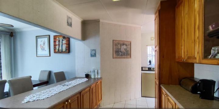 3 Bedroom Property for Sale in Birchleigh North Gauteng