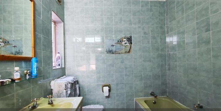 3 Bedroom Property for Sale in Birchleigh North Gauteng