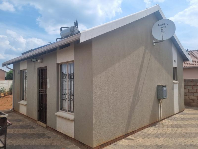 2 Bedroom Property for Sale in Sky City Gauteng